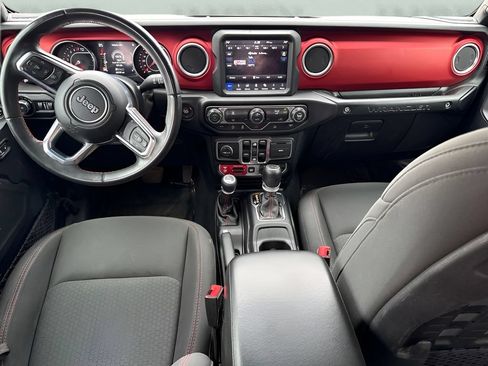Used 2019 Jeep Wrangler Unlimited Rubicon AWD/4WD image 13