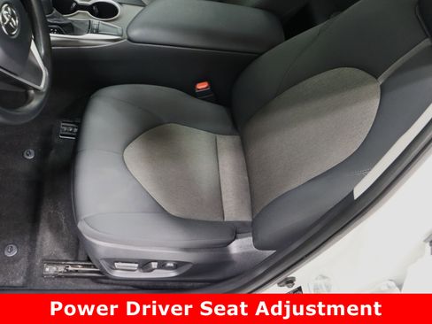 Used 2024 Toyota Camry LE image 15