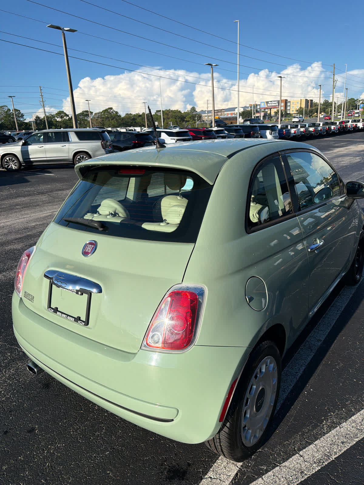 Used 2015 FIAT 500 Pop FWD image 5