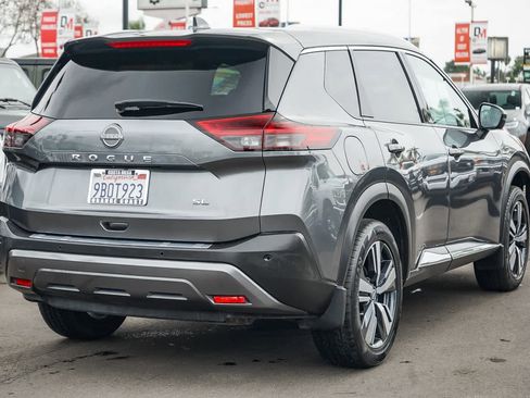 Used 2022 Nissan Rogue SL image 4