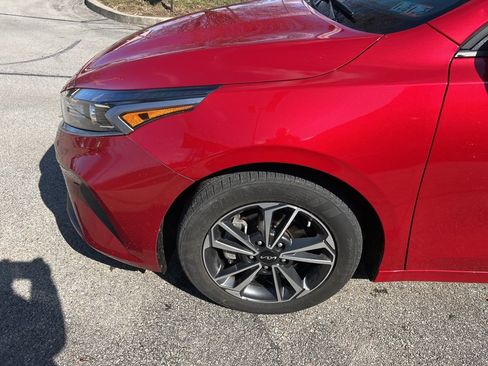 Certified 2024 Kia Forte LXS w/ LXS Technology Package image 7