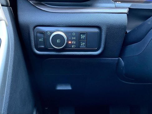 Used 2020 Ford Explorer Limited w/ Class III Trailer Tow Package image 33