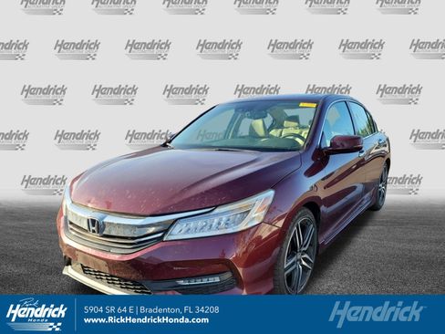 Used 2016 Honda Accord Touring image 1
