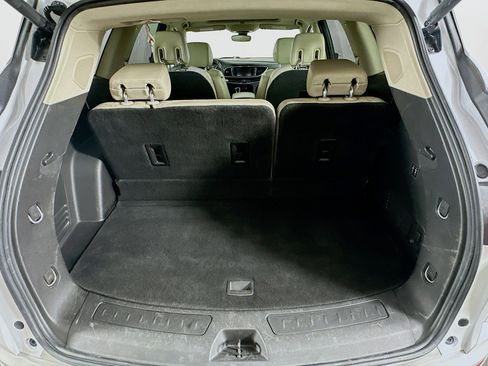 Used 2018 Buick Enclave Premium image 30