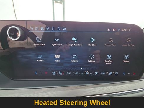 Used 2025 Chevrolet Suburban Premier image 28