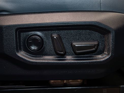 Used 2024 Toyota Tundra SR5 w/ SR5 Premium Package image 25