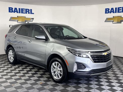 Used 2023 Chevrolet Equinox LT image 7