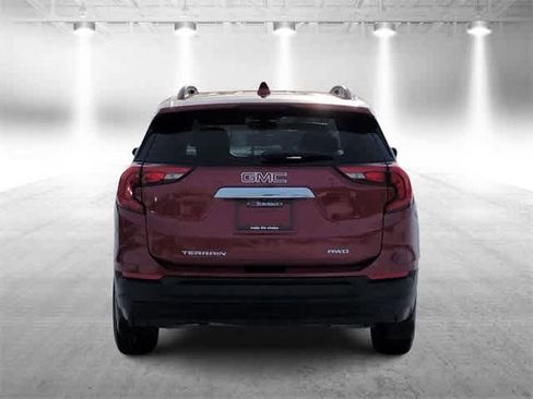 Used 2019 GMC Terrain SLE w/ Driver Convenience Package image 7