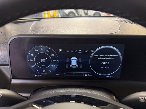 Certified 2024 Kia Seltos EX image 16