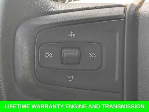Used 2020 GMC Sierra 1500 4x4 Crew Cab w/ Sierra Value Package image 26