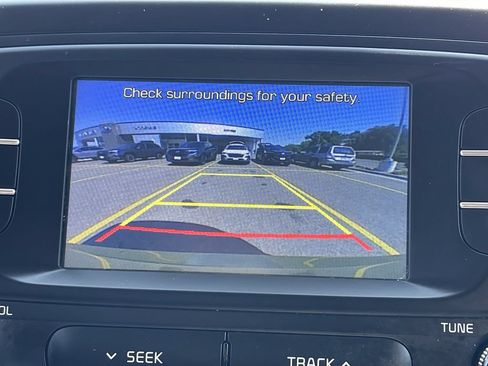 Used 2019 Kia Soul FWD image 31