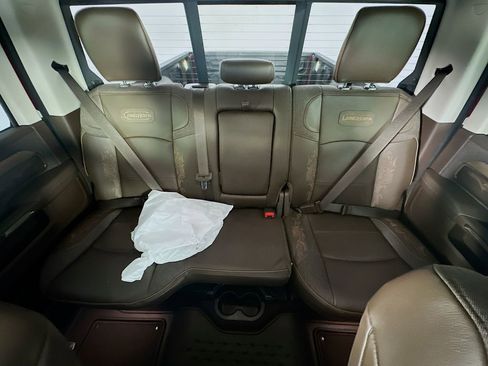 New 2026 RAM 2500 Limited AWD/4WD image 10