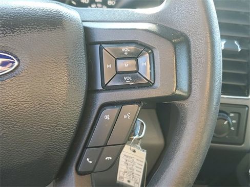 Used 2019 Ford F150 XLT image 12
