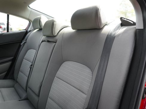 Used 2014 Kia Forte EX image 30