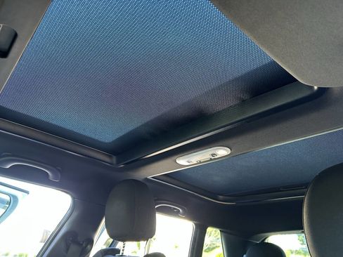 Used 2019 MINI Cooper S image 11