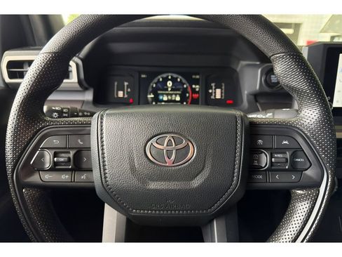 Used 2024 Toyota Tacoma SR5 AWD/4WD image 23