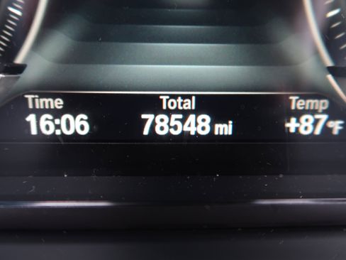 Used 2015 BMW 750Li image 33