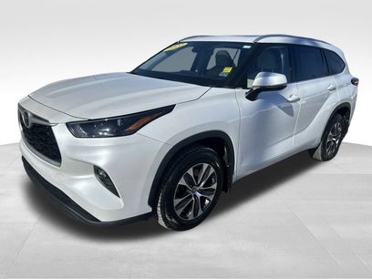 Certified 2022 Toyota Highlander XLE