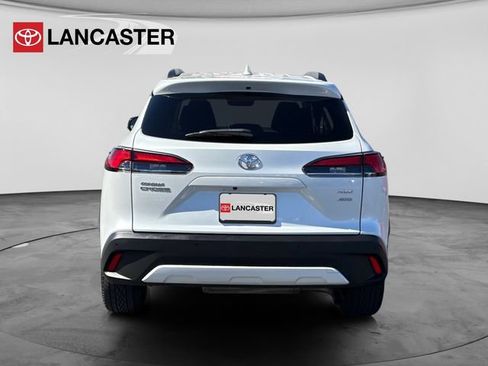 Certified 2022 Toyota Corolla Cross XLE w/ Convenience Package AWD/4WD image 6