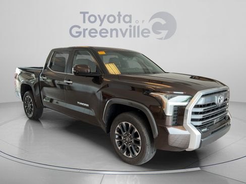 Certified 2025 Toyota Tundra Limited AWD/4WD image 7