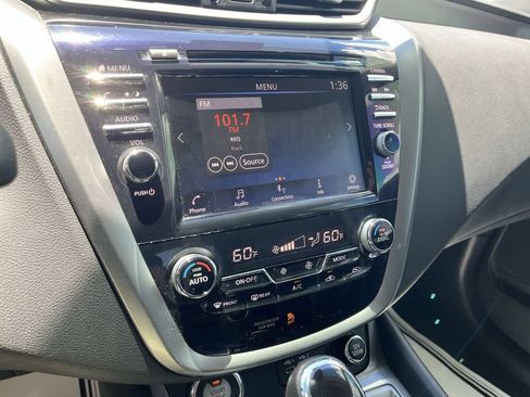 Used 2023 Nissan Murano SV w/ SV Midnight Edition Package AWD/4WD image 16