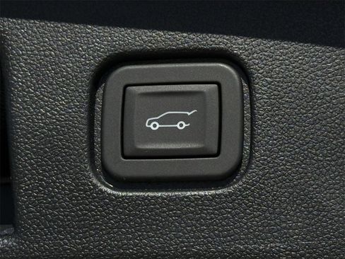 New 2026 Chevrolet Blazer EV LT image 29