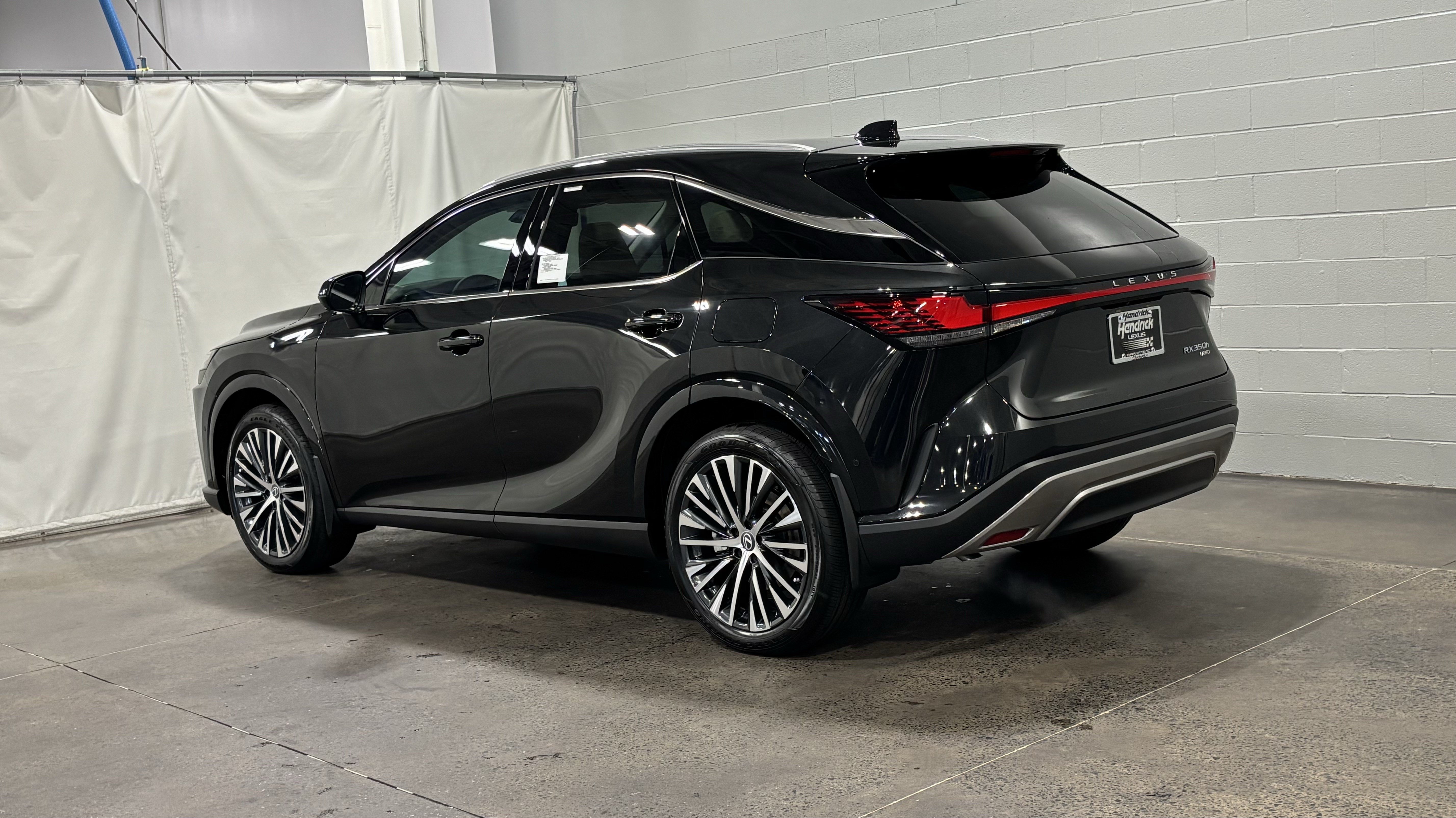 New 2026 Lexus RX 350h AWD/4WD image 7