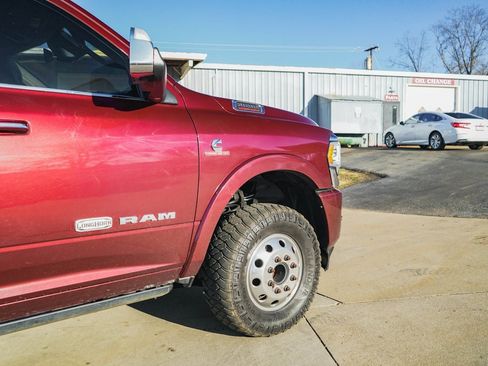 Used 2019 RAM 3500 Limited image 31
