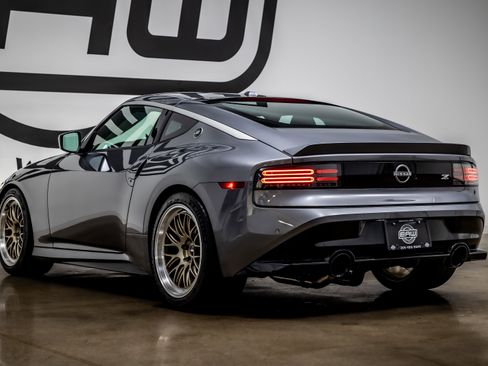 Used 2024 Nissan Z Performance w/ Floor Mat Package image 32