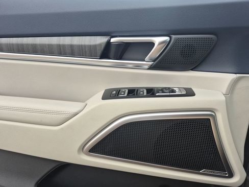 New 2025 Kia Telluride EX w/ EX Captain's Chair Package image 6