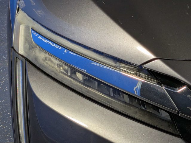 Used 2018 Honda Clarity Plug-In Hybrid image 11