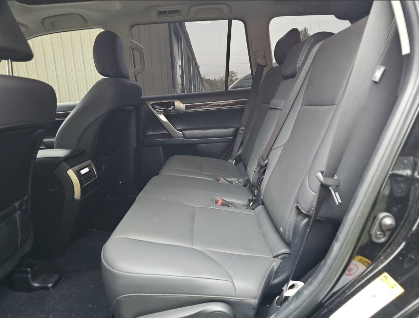 Used 2019 Lexus GX 460 Premium AWD/4WD image 3