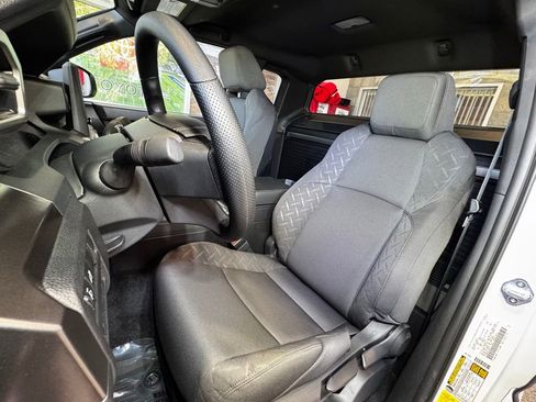 Used 2026 Toyota Tacoma SR5 AWD/4WD image 19