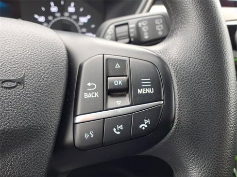 Used 2022 Ford Escape SE image 25