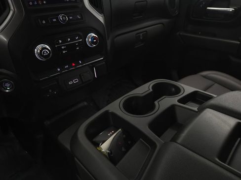 Used 2024 GMC Sierra 2500 Pro image 27