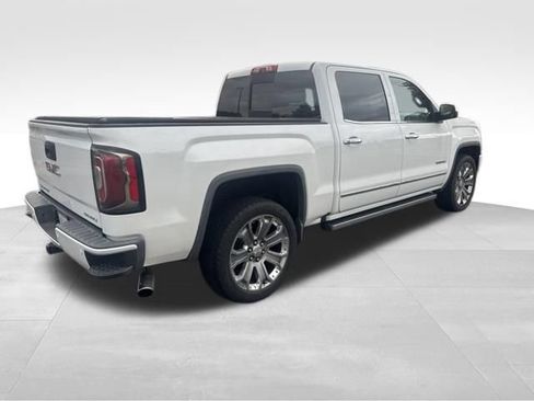 Used 2017 GMC Sierra 1500 Denali w/ Denali Ultimate Package AWD/4WD image 9