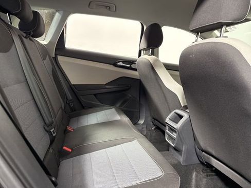 Used 2025 Volkswagen Taos S image 15