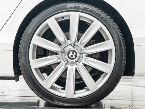 Used 2017 Bentley Flying Spur W12 AWD/4WD image 11