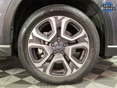 Used 2024 Subaru Ascent Limited w/ Technology Package image 11