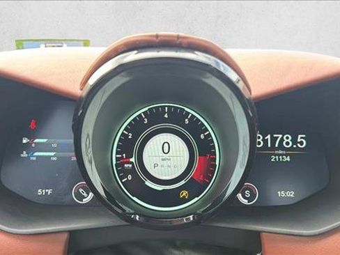 Used 2020 Aston Martin V8 Vantage image 12