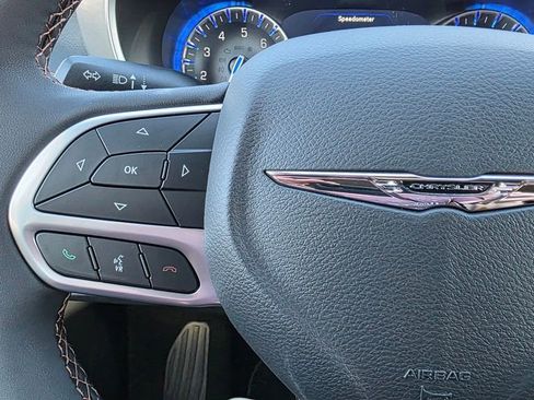 New 2026 Chrysler Pacifica Pinnacle image 34