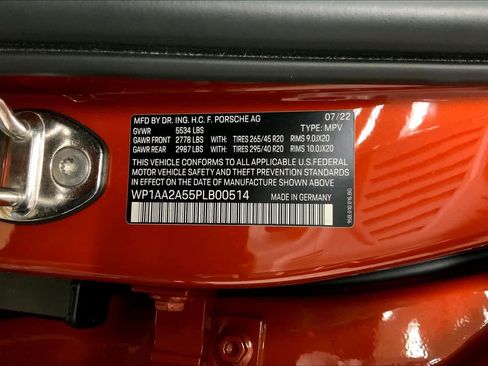 Used 2023 Porsche Macan Turbo image 36