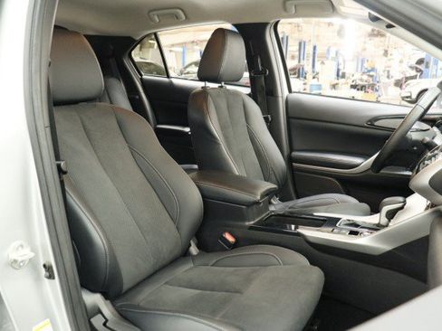 Used 2024 Mitsubishi Eclipse Cross SE AWD/4WD image 23