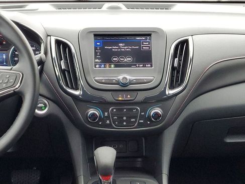 Certified 2023 Chevrolet Equinox RS image 24