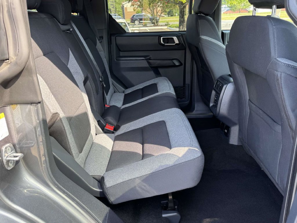 Used 2025 Ford Bronco Big Bend AWD/4WD image 16