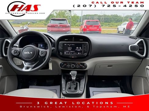 Used 2022 Kia Soul LX FWD image 16