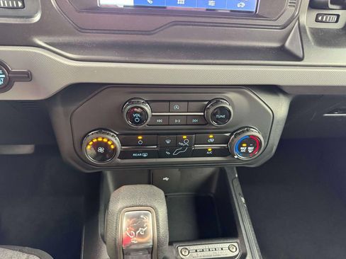 Used 2023 Ford Bronco 4-Door AWD/4WD image 30
