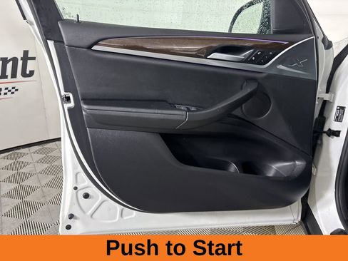 Used 2024 BMW X3 sDrive30i w/ Convenience Package image 8