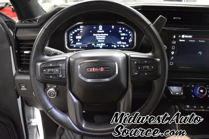 Used 2024 GMC Sierra 2500 AT4 w/ AT4 Premium Plus Package AWD/4WD image 18