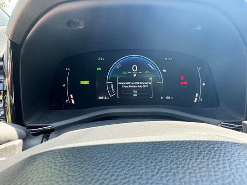 Used 2025 Toyota Camry SE w/ Convenience Package FWD image 33